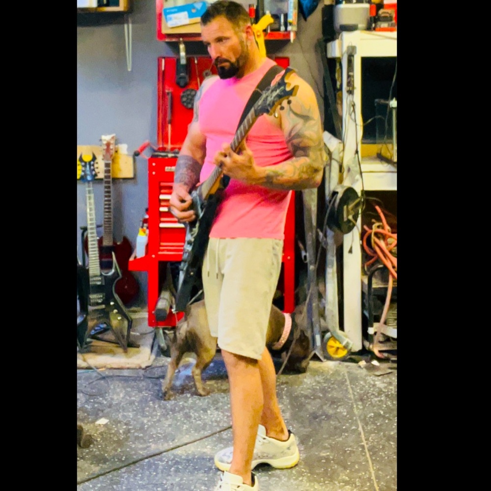 Meet your Posher, Bill